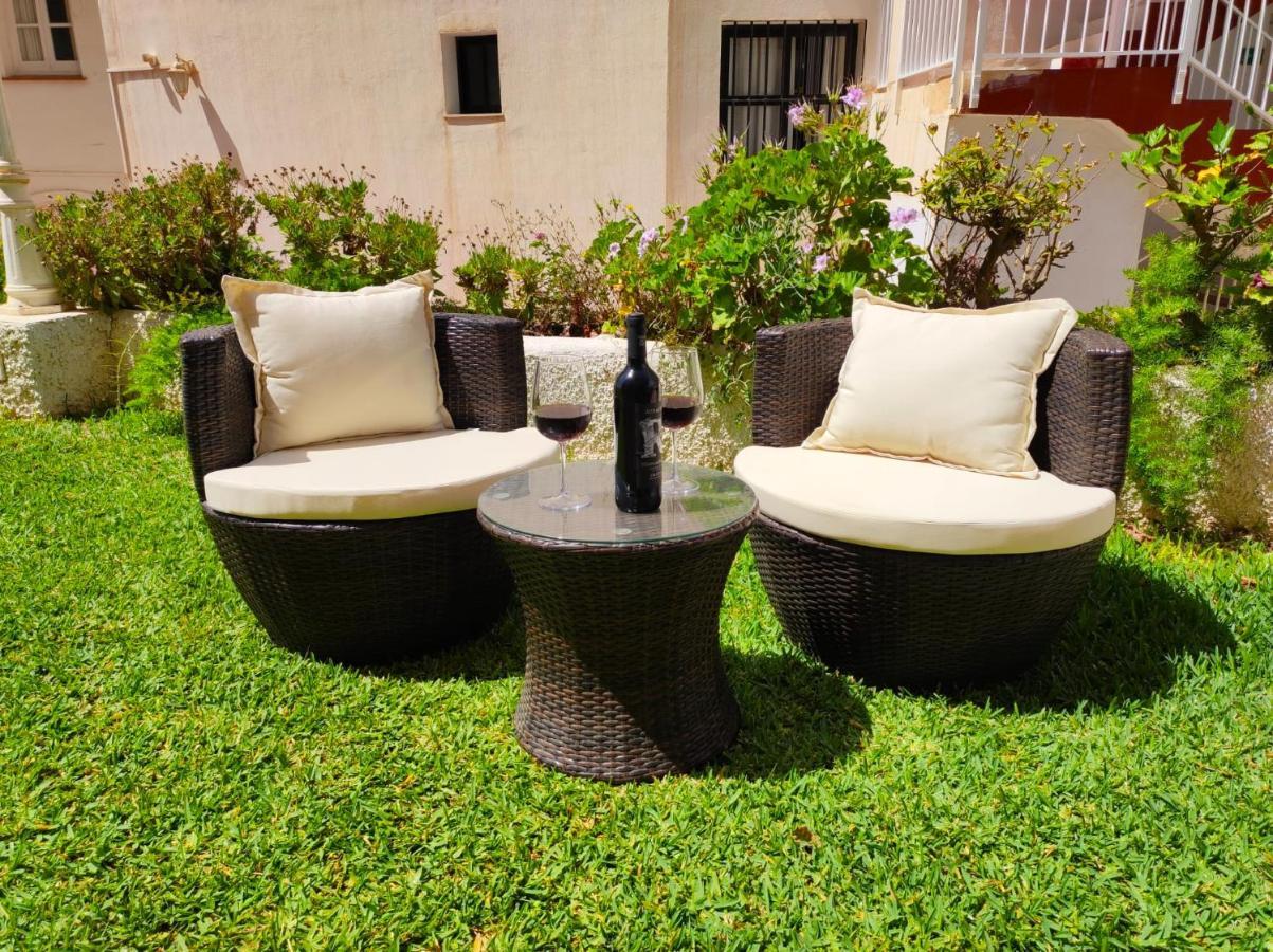 נרחה 1 Bedroom Beachfront Apartment At Torecilla Beach מראה חיצוני תמונה